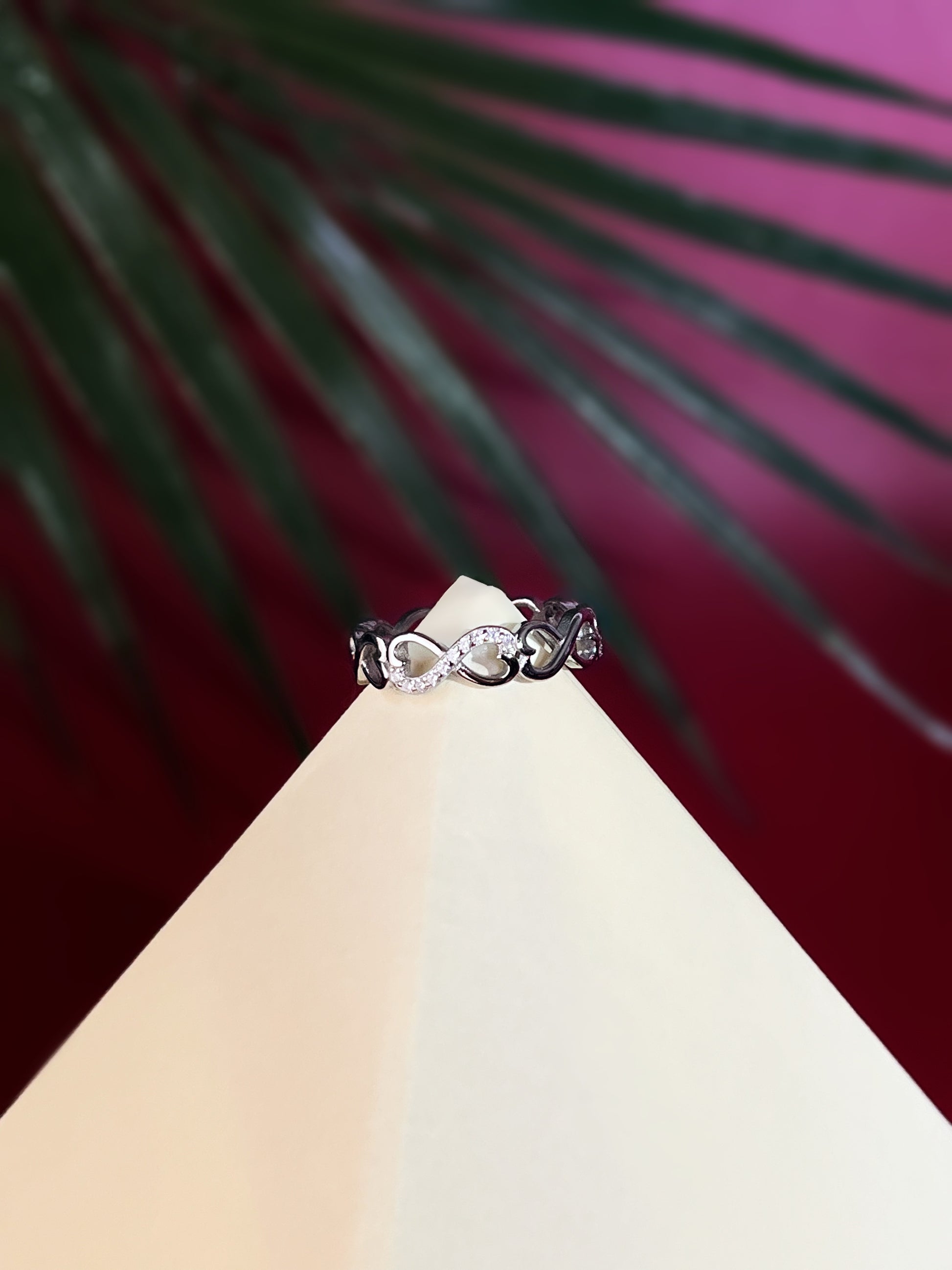 Reniva Ring For Her