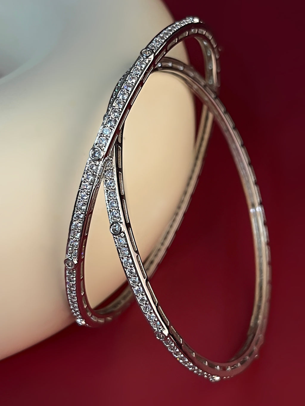 Mirayne Silver Bangle For Her
