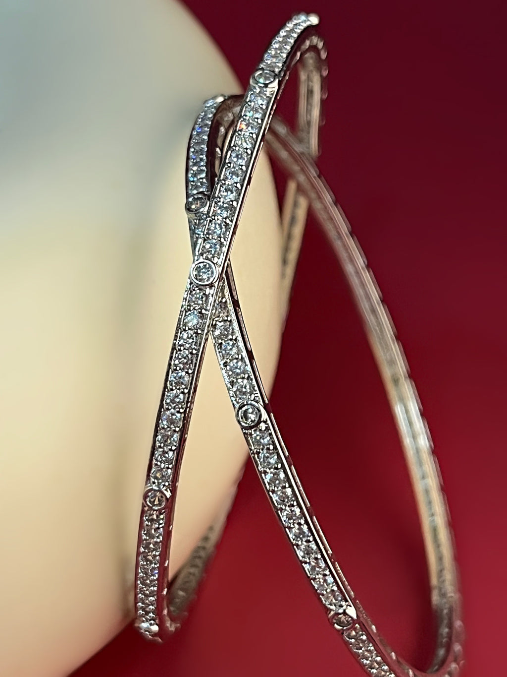 Mirayne Silver Bangle For Her