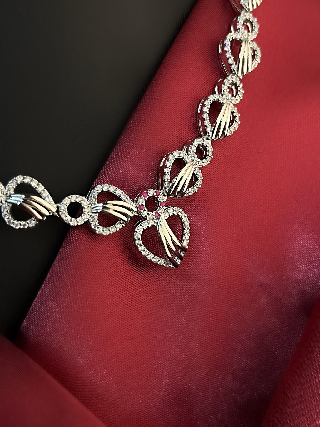Elvarya Silver Necklace For Her
